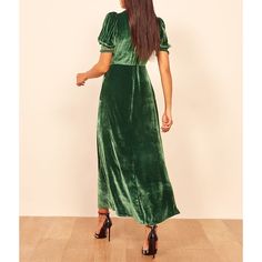 Fitted Maxi Length Puff Sleeve Party Dress, Fitted Maxi Length Puff Sleeve Dress For Party, Party Puff Sleeve Maxi Dress, Summer Party Maxi Puff Sleeve Dress, Elegant Green Puff Sleeve Dress For Party, Green Puff Sleeve Party Dress, Green Puff Sleeve Dress For Night Out, Short Sleeve Velvet Party Dress, Green Short Sleeve Midi Dress For Party