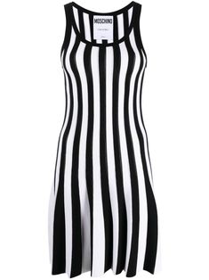 black/white ribbed knit vertical stripe pattern scoop neck sleeveless flared hem above-knee length unlined Doctor Outfit, Moschino Dress, Black And White Striped Dress, Fashionably Late, Halloween Time, Fame Dr, Airport Fashion, Vestido Casual, White Striped Dress