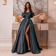 Formal Women Dress, Satin Prom Dress Long, African Evening Dresses, Pleats Fashion, Satin Prom Dresses, Formal Women, Dress Sleeve Styles, Long Evening Gowns, Satin Prom Dress