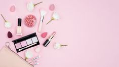 Vista superior flat lay maquillaje | Foto Gratis Makeup Wallpapers Backgrounds, Makeup Poster, C2c Graph, Islamic Cartoon, Instagram Wallpaper, Insta Story, Mary Kay