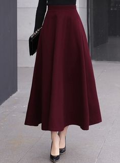 Skirts Design, Elegant Skirts, High Waisted Maxi Skirt, Pleated Long Skirt, Gareth Pugh, Elegant Skirt, Pencil Skirts, Looks Chic, Skirt Design