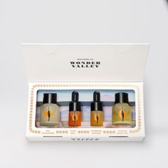 The Little Wonders set is the perfect introduction to the best-selling essentials from the Wonder Valley skincare collection. This four-piece microbiome-friendly set provides a complete regime for daily skincare. It is also a TSA-approved travel size to bring your favorites on the road. Oil Cleanser: 15 mL • Deep cleanse without stripping or drying. Clears pores and helps control breakouts. Removes makeup, sunscreen, waterproof mascara, and excess oils. Face Oil: 5 mL • Soothing day-long hydrati Skincare Myths, Wonder Valley, Dry Oily Skin, Skincare Collection, Health Routine, Clear Pores, Clear Skin Tips, Boost Collagen Production, Oil Cleanser