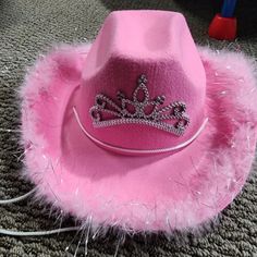 Pink Light Up Cowgirl Hat With Tiara Bought After Taylor Swift Concert But Never Worn Or Used Pink Cowgirl Hat, Cowboy Hats Women, White Fedora, Ponytail Baseball Cap, Pink Cowboy Hat, Pink Cowboy, Swift Concert, Accessories Pink, Pink Cowgirl