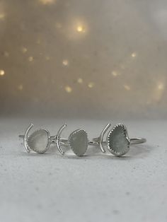 One of kind Sea Glass ring, entirely handcrafted in sterling silver (.925) and fine silver (.999). Fits sizes UK M - UK S; adjustable option, perfect gift idea 🥰 Seaham Seaglass was used to make this ring.  PACKAGING Is it a gift for someone special ? No problem! Each product comes in jute bag. Orders can be sent directly to recipients by using their address at checkout. DELIVERY Delivery typically takes: - UK: 1-2 business days - Europe: 3-5 business days - Rest of world: 5-7 business days. Or Sea Glass Jewellery, Sea Glass Rings, Ring Packaging, Memory Ring, Silversmithing Jewelry, Sea Glass Ring, Sea Jewelry, White Sea Glass, Jute Bag