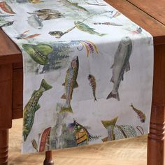 an image of a table with fish on it