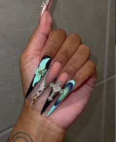 Baddie Stiletto Nails, Poppin Nails, Stilleto Nails Designs, Nail Pics, Fancy Nails Designs