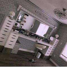 the vanity is clean and ready to be used in the salon or beauty room for all of us to use