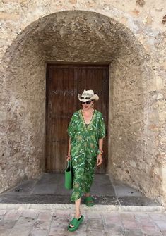 Top Seller for ZARA WOMAN GREEN V-NECK PRINTED SHIMMERY MIDI KAFTAN DRESS| 6895/060 NWT SS2023, Clothing Summer V-neck Kaftan For Party, Elegant V-neck Midi Dress As Beach Cover-up, Green Floral Print Summer V-neck Dress, Green Floral Print Maxi Length V-neck Dress, Green Bohemian V-neck Dress For Summer, Green V-neck Vacation Dress, Casual Green Dress For Beach Cover-up, Chic Printed V-neck Kaftan, Green V-neck Dress For Vacation