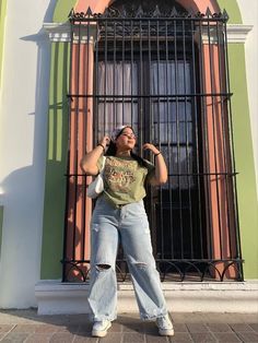 Oversized Jeans Outfit Plus Size, 90s Oversized Shirt, Oversized Outfit Plus Size, Plus Size Oversized Outfits, Summer Curvy Outfits, Mid Size Girl Outfits, Midsize Fits, Medium Size Fashion