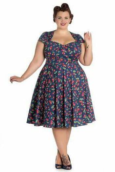 Wow show off those curves Vintage Outfits 50s, 50s Fashion Dresses, Cherry Pattern, 1940s Dresses, Plus Size Beauty, Moda Plus, 50s Fashion, 50's Dress