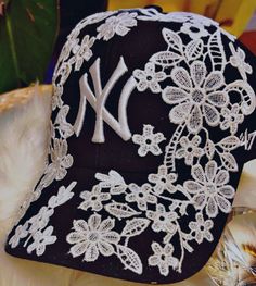 Game Day Glam Cap 🧢 - ✨ B.eaded E.verything by "The Croc Doc" 💕🐊 Custom Kicks, Accessory Ideas, Custom Caps, Fan Fashion, Thrift Finds, Ny Yankees, Rhinestone Designs, Custom Hats, Fitted Hats