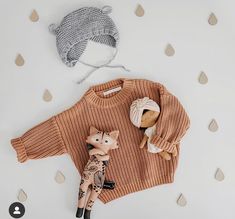 Baby Clothes Photography Ideas, Baby Flat Lay, Baby Elefant, Baby Club, Foto Tips, Flatlay Styling, Kids Boutique