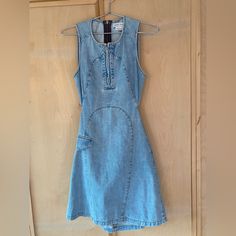 Misha Nonoo Unique Light Wash Distressed Denim Dress With A Cut-Out In The Back. Cool Silver Key Ring Zipper, Gentle Tarnishing To Hardware (Pictured). Size 2 Misha Nonoo, Unique Lighting, Size 2, Distressed Denim, 2 Colours, Shift Dress, Blue Jeans, Denim Dress, Cut Out