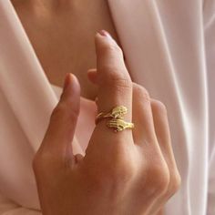 14k Solid Gold Love Hugging Hands Ring, Hug Gold Ring, Yellow Gold Hand Ring, Handmade Ring, Adjustable Gold Ring 💎 PRODUCT DETAILS * Made to order * Gold: Solid 14K Gold * Choice of Gold: Gold ,Rose Gold,White Gold * Weight of the ring: Approx. 2.60 ~ 2.80 gr ❗ CUSTOMIZATION Our ring comes in three different gold colours: Rose Gold, White Gold and Yellow Gold. 📦 PACKAGING All items are nicely packaged ready to gift in elegant jewelry boxes. You can also leave a gift message for the recipient Fine Jewelry Open Ring For Mother's Day, Gold Bypass Ring For Gift, Adjustable Yellow Gold Bypass Ring For Anniversary, Gold Stackable Bypass Ring As A Gift, Dainty Yellow Gold Bypass Ring As Gift, Adjustable Fine Jewelry Snake Ring For Anniversary, Unique Snake Ring For Weddings, Rose Gold Open Bypass Ring As Gift, Adjustable Snake Ring Fine Jewelry For Gift