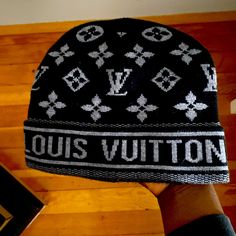 All Size Louis Vuitton Hat Louis Vuitton Hats For Men, Louis Vuitton Beanie, Louis Vuitton Hat, Louis Vuitton Black, Louis Vuitton Accessories, Accessories Hats, Mens Accessories, Louis Vuitton, Man Shop