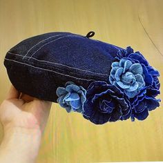 Bnwt - Retro Flower Decor Denim Hat. Wonderful Item To Add To Your Denim Wardrobe. Versatile! Spring Denim Blue Hat, Spring Blue Denim Hats, Baker Boy Hat Outfit, Ladies Hats, Baker Boy Hat, Hat Outfit, Denim Projects, Baker Boy, Retro Blue