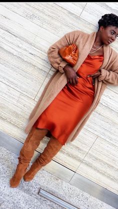 Chic Sunday Outfit, Brown And Rust Outfit, Orange Fall Outfit Ideas, Orange Dress Fall Outfit, Burnt Orange Outfits Female, Orange And Brown Outfits For Women, Apricot Color Outfit, Orange Outfits For Black Women, Thanksgiving Outfit Black Women