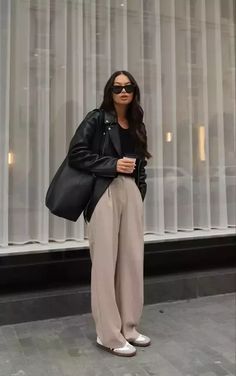 Check more at https://beautyfashionideas.com/uncategorized/15760/ Europe Outfit Ideas Fall, Aw24 Fashion Trends Women, Autumn Trousers Outfit, Women’s Autumn Outfit Ideas, Fall Fashion Nyc Street Style, Women’s Style Fall 2024, Women’s Fall Outfit Ideas 2024, Cute Work Outfits Fall, Trouser Fall Outfits