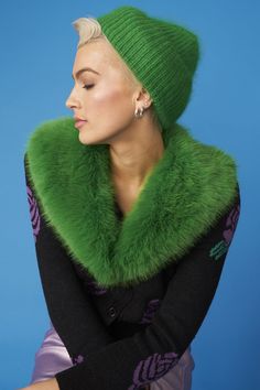 Stay prepped for the colder seasons with our banana peel blend beanie. In a smooth block colorway, this hat keeps things simple.   15% Silk  15% Cashmere  70% Viscose Beanie Photoshoot, Faux Fur Bag, Leather Coat Jacket, Fur Headband, Faux Fur Hat, Hair Bobbles, Banana Peel, Cashmere Gloves, Feather Hat