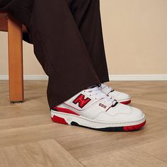 Basketball Courts, Sports Trainers, Coast To Coast, Mens Lifestyle, New Balance Women, How To Make Shoes, New Balance Shoes, Sporty Look, Who Knows