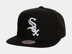 Show off your team pride with the Chicago White Sox Classic Snapback Men's Hat. Featuring the iconic White Sox logo prominently embroidered on the front, this hat is a perfect way to represent your favorite team. The adjustable snapback closure ensures a comfortable fit, making it ideal for game days, casual outings, or any occasion where you want to display your White Sox spirit. Add this classic piece to your collection and wear your loyalty with style. Classic Snapback Hat With Logo Patch For Baseball Season, Collegiate Trucker Hat With Curved Brim For Streetwear, Collegiate Streetwear Trucker Hat With Curved Brim, Collegiate Style Trucker Hat With Curved Brim For Streetwear, Collegiate Snapback Hat For Streetwear, Collegiate Snapback Fitted Hat For Streetwear, Throwback Snapback Baseball Cap For College, Streetwear Fitted Cap With Team Logo, Classic Adjustable Snapback Hat For Sports