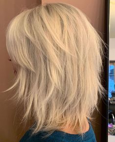 Mid-Length Shag With Wispy Layers Medium Shag, Modern Shag Haircut, Medium Shag Haircuts, Shaggy Haircuts, Beauty Makeover, Short Shag, Shag Hairstyles, Hair Haircuts