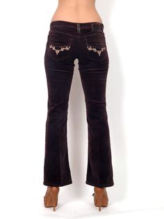 Low-waisted brown pants Line Composition, Pants Low Waist, Brown Pants, Gold Thread, Gold Threads, Low Waisted, Floral Motifs, Low Waist, Floral Motif