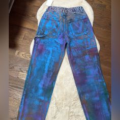 Stylish Color Painted Jeans Size 2 I Wish These Fit ! 90s Style Blue Jeans For Fall, 90s Blue Jeans For Fall, 90s Inspired Blue Bottoms For Fall, 90s Style Blue Bottoms For Fall, Blue 90s Style Bottoms For Fall, 90s Inspired Blue Relaxed Fit Jeans, Carpenterpants Jeans Womens, 90s Acid Wash Cotton Jeans, Blue Pre-washed Jeans For Streetwear