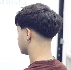 Low Fade Haircut Men, Degrade Haircut, Corte Taper Fade, Low Fade Cut, Low Fade En V, Haircut For Men Fade, Tapper Fade