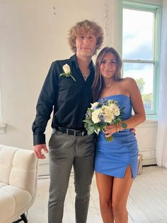 Navy Blue Homecoming Dress Couple, Blue Dress Hoco Couple, Navy Blue Hoco Couple Outfits, Hoco Looks For Guys, Hoco Boyfriend Pictures