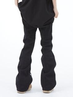 These Button Ankle Black Jeans are perfect for making a style statement! With their unique button ankle detail, you'll be sure to stand out from the crowd. Model is 5'3 100lbs wearing M Fall Streetwear Bottoms With Buttons, Casual Black Bottoms With Button Closure, Black Buttoned Bottoms For Streetwear, Black Casual Bottoms With Button Cuffs, Urban Streetwear Bottoms With Button Closure, Casual Black Bottoms With Button Cuffs, Black Bottoms With Button Closure For Streetwear, Casual Black Pants With Button Cuffs, Black Winter Bottoms With Buttons