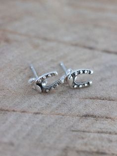 lucky horseshoe Nickel-free Horseshoe Sterling Silver Jewelry, Classic Sterling Silver Horseshoe Jewelry, Classic Horseshoe-shaped Sterling Silver Jewelry, Horseshoe Earrings, Lucky Horseshoe, Travel Pouch, Charm Earrings, Good Luck, Cufflinks