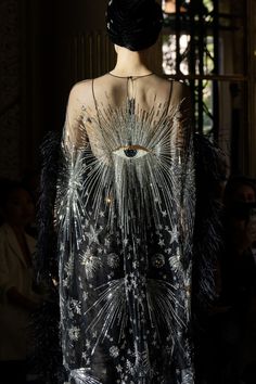 Zuhair Murad Fall 2022 Couture Astrology Fashion Editorial, Steampunk Aesthetic Clothes, Dark Romanticism Fashion, Dark Fae Aesthetic Clothes, Celestial Attire, Celestial Outfit Aesthetic, Dark Celestial Aesthetic, Dark Fae Costume, Magical Outfit Ideas