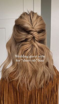 Easy Wedding Guest Hair Fine Hair, Shirt Hairstyles For Wedding, Super Easy Wedding Guest Hair, Wedding Guest Hairstyles Shoulder Length Hair, Medium Length Hairstyle Wedding Guest, Medium Length Special Occasion Hair, Diy Formal Hairstyles For Short Hair, Shoulder Length Hair For Wedding Guest, Medium Hairstyle For Party