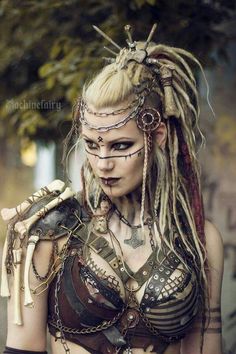 Post apocalyptic Viking Dreads, Fete Emo, Wasteland Warrior, Halloweenský Makeup, Costume Viking, Viking Costume, Viking Hair, Apocalyptic Fashion