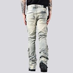 Introducing our mid-waist men's jeans from the 2023 Autumn Collection a perfect blend of couture and function!Why It's A Must-HaveDesigned to be a wardrobe staple. these jeans feature a conventional boot-flare silhouette that will never go out of vibe. With its mid-rise design. cargo pockets. and retro zipper and button closure. it's a perfect combination of fashion and function.Distinctive Features: Fashion-Forward: With a everlasting flare-leg silhouette and mid-waistline design. these jeans a Slim Fit Bottoms With Pockets For Streetwear, Slim Fit Bottoms For Fall Streetwear, Urban Style Jeans For Streetwear, Fall Slim Fit Streetwear Bottoms, Fitted Mid-rise Cargo Jeans For Streetwear, Fitted Urban Jeans For Streetwear, Fall Slim Fit Bottoms For Streetwear, Fitted Urban Cargo Pants With Five Pockets, Urban Fitted Jeans For Streetwear