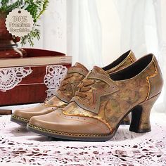 Category:Heels,Pumps; Upper Materials:Premium Leather; Season:Spring,Summer; Heel Type:Kitten Heel; Gender:Women's; Toe Shape:Round Toe; Style:Elegant,Vintage; Heel Height(inch):1-2; Outsole Materials:Rubber; Occasion:Wedding,Party; Closure Type:Lace-up; Pattern:Floral; Listing Date:03/29/2024; 2024 Trends:Handmade Shoes,Vintage Shoes Brown Vintage Shoes, Retro Brown Lace-up Shoes With Round Toe, Vintage Brown High Heel Shoes, Vintage Lace-up Shoes With Low Heel And Leather Sole, Vintage Brown Lace-up Business Shoes, Vintage Brown Lace-up Shoes With Round Toe, Vintage Shoes Women, Heels Online, Shoes Vintage