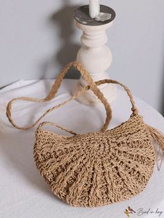 BirdinBag - Stylish Straw Woven Shoulder Bag for Women - Ideal for Summer Beach Vacations Vacation Bag, Fabric Embellishment, Bag Women Fashion, Boho Stil, Woven Bag, Estilo Boho, Bag For Women, Black Border, Beach Trip