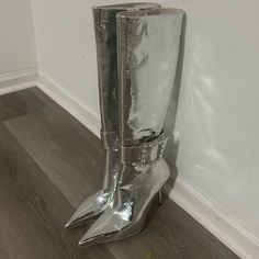 Shane Justin Silver Boots It's Brand New And The Size Is Like A 7 Fit Like 7.5 Shane Justin, Metallic Boots, Silver Boots, Shoes Brand, Shoes Heels Boots, Shoe Brands, Shoes Women Heels, Heeled Boots, Shoes Heels