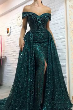 Wanna Prom Dresses, Evening Dresses in Column style, and delicate Sequined work? Ballbella has all covered on this elegant Dark Green Off-the-Shoulder Sparkle Long Evening Dresses Sheath Chic High Split Overskirt Prom Dresses yet cheap price. Prom Dresses Formal, Evening Party Dresses, Off Shoulder Gown, Long Prom Dresses, Dresses Elegant, Tulle Fabric, Evening Party Dress, Dresses Formal, Mermaid Dresses