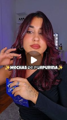 M a r i a on Instagram: "Mechas de purpirina SÍ o NO 👇🏽
Amigas todavía no les había hablado del clonazo del Diamond Bomb de Fenty Beauty que sacó Mercadona así que aproveché esta tendencia de cabello que le vi hace poco a  @glamzilla 💖 para enselarles🙏 

El resultado es increíble, deja el pelo con un brillo súper mágico y perfecto para estas fiestas y no sentí que me ensuciara el pelo👏🏼 

Eso sí, les recomiendo que hagan esto con el clon del Mercadona porque se gasta mucho producto y el de Fenty es muuy caro amigasss😪
⠀⠀⠀⠀⠀⠀⠀ ⠀.
⠀⠀⠀⠀⠀⠀⠀⠀.
⠀⠀⠀⠀⠀⠀⠀⠀.
⠀⠀⠀⠀⠀⠀⠀⠀.
⠀⠀⠀⠀⠀⠀⠀⠀.
#cabello #hairtrend #mechas #fentybeauty #mercadona
#hairgram #cabellobrilloso #mechas #hairtrends #pelobrillante #cabellolargo #cabellosuave #pelo #peinados #peinadosfaciles #mechasiluminadas #highlights #hairtrend #h Fenty Beauty, Hair Trends, A R, Hair, On Instagram, Beauty, Instagram