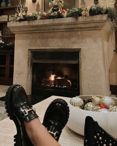 Still soaking in the cozy Holiday vibes. Business Shoes, Winter Sneakers, Hot Sneakers, Trainer Boots, Card Bag, Sandals For Sale, Girls Sneakers, Comfy Cozy, Heeled Loafers