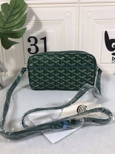 Charm - GOD Bags - 183 A+ Excellent Quality; Contact us if you've any questions in your mind. Goyard Bag, Branded Packaging, Ladies Handbags, Evening Clutch Bag, Tote Backpack, Grade 1, Luxury Items, Satchel Bags, Evening Bags