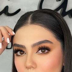 Makeup Soft Glam, Soft Glam Look, Makeup Ojos, Angel Makeup, Makeup Soft, Prom Eye Makeup, Chic Makeup, Beautiful Eye Makeup, Makeup Eye Looks