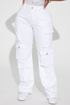 White Style Outfit, White Cargo Pants Outfit, White Cargo Jeans, White Cargos, White Cargo Pants, Men Jeans Pants, Cargo Pants Outfit, Free Jeans, Sweater Jumpsuit