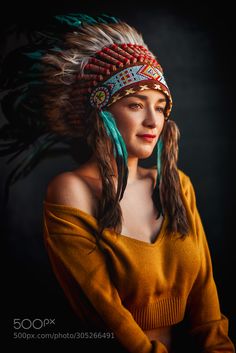 Native Indian Photoshoot, India Portrait Photography Faces, Native Woman Portrait, Indian Chief Portrait, Indigenous Women Portrait Photography, American Indian Tattoos, Native American Images