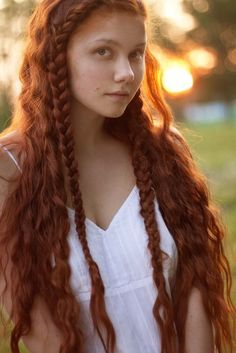 Redhead Braid, How To Draw Braids, Curly Hair Braids, Redhead Beauty, Red Heads, Red Head