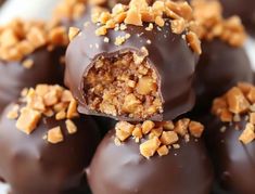 Easy Butterfinger Balls - Tastecove Butterfinger Balls Recipe, Butterfinger Balls, Homemaker Recipes, Candy Homemade, Teas Recipes, Xmas Baking, Peanut Butter Balls Recipe, Butterfinger Candy, Baking Treats