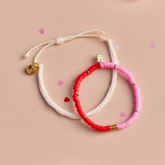 Pink and Red Vinyl Disc Bead Stretch Bracelet Set Coconut Jewelry, Tech Accessories Gadgets, Vinyl Disc, Dune Jewelry, Gold Bracelet Set, Red Vinyl, Everyday Bracelet, Pura Vida Bracelets, String Bracelet