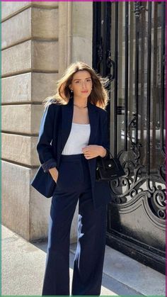 Casual Blue Pants For The Office, Casual Blue Pants For Office, Blue Casual Business Casual Suits, Blue Straight Pants For Office, Casual Pantsuit With Notch Lapel And Pockets, Spring Blue Office Pants, Chic Blue Suit For Work, Chic Blue Suit For Workwear, Blue Suits With Pockets For Business Casual